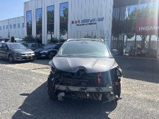 Vrakbiler auto Renault Scenic 1.3 TCE INTENS 2019/11