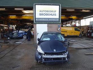 Démontage voiture Peugeot 208 208 I (CA/CC/CK/CL), Hatchback, 2012 / 2019 1.2 Vti 12V PureTech 82 2012/11