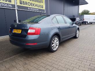 Skoda Octavia 2.0 TDI Greentech Style Business picture 7
