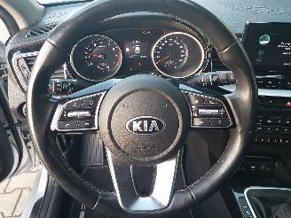 Kia Ceed 1.0 T-GDi DynamicPlusLine picture 16
