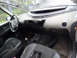 Renault Espace 1.9 dCi picture 5