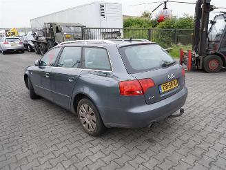 Audi A4 Avant 2.0 20v picture 2
