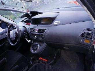 Citroën C4-picasso 1.8 16v picture 5