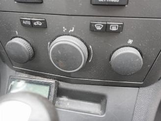 Opel Zafira 2.2 16v picture 6