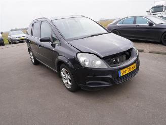 Opel Zafira 2.2 16v picture 4
