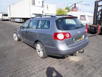 Volkswagen Passat Variant 2.0 FSi picture 2