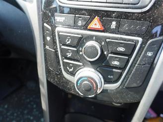 Hyundai I-30 1.4 16v picture 6