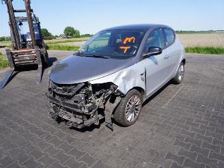 Lancia Ypsilon 0.9 TwinAir picture 3