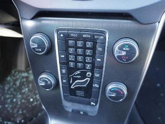 Volvo V-40 D2 picture 6