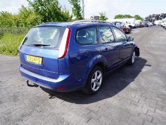 Ford Focus Wagon 1.6 picture 1