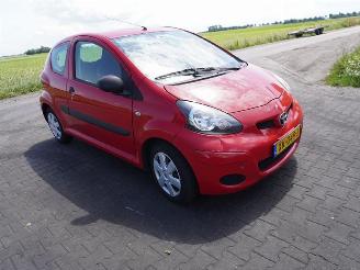 Toyota Aygo 1.0 12v picture 4