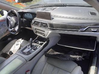 BMW 7-serie 740D picture 5