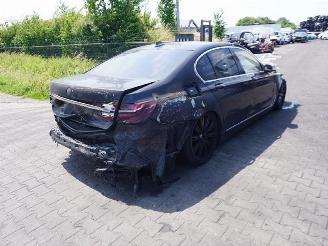 Salvage car BMW 7-serie 740D 2018/3