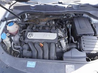 Volkswagen Passat Variant 2.0 FSi picture 14