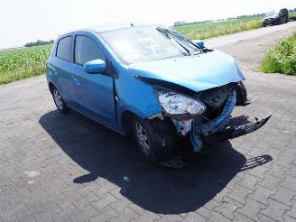 Mitsubishi Space-star 1.0 12v picture 4