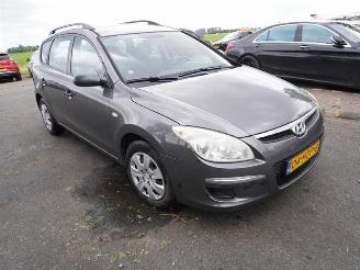 Hyundai I-30 1.6 CRDi Combi picture 4