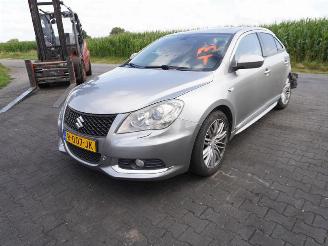 Suzuki Kizashi 2.4 4x4 picture 3