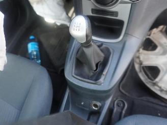 Ford Fiesta 1.25 picture 8