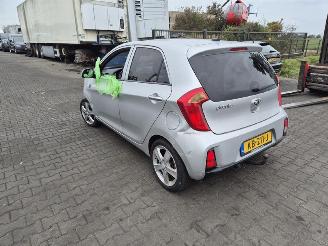 Kia Picanto 1.0 12V picture 2