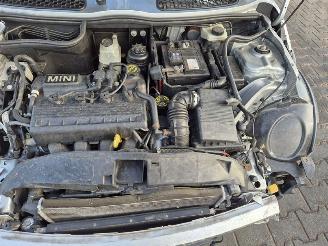 Mini Cooper 1.6 16v picture 8