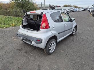 Coche siniestrado Peugeot 107 1.0 12v 2011/4