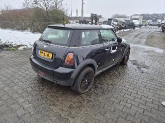 Mini Mini ONE 1.4 16v 2007/6