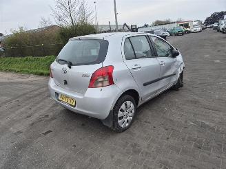 disassembly passenger cars Toyota Yaris 1.3 2007/4