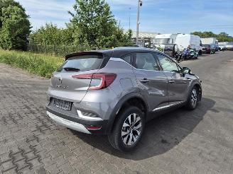 disassembly passenger cars Renault Captur 1.3 TCe 2020/8