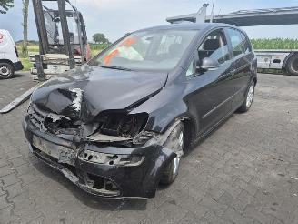 Volkswagen Golf 2.0 TDi picture 3