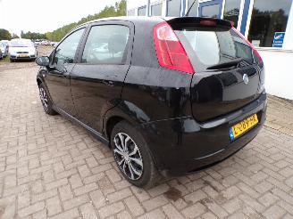 Fiat Grande Punto 1.4-16v Racing picture 3