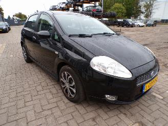 Fiat Grande Punto 1.4-16v Racing picture 2