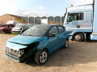 krockskadad bil auto Hyundai I-10 1.0 New - Lounge 2022/5