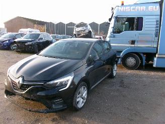 Renault Clio 1.0 Zen 5 Drs- HB picture 2