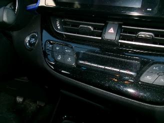 Toyota C-HR 1.2 C-Ult picture 27