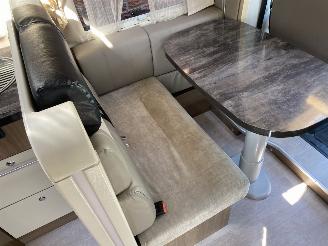 Challenger  Challeger Mageo 118EB/119 Queensbed en hefbed picture 33