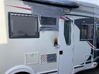 Challenger  Challeger Mageo 118EB/119 Queensbed en hefbed picture 14