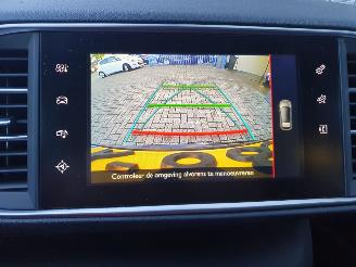 Peugeot 308 1.2 PureTech GT-line picture 22