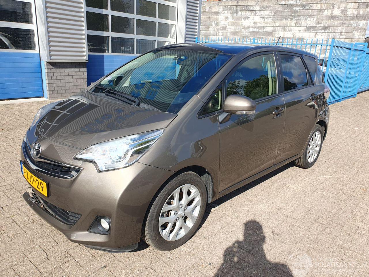 Toyota Verso S 1.3 VVT-i Trend