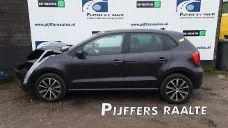 Démontage voiture Volkswagen Polo Polo V (6R), Hatchback, 2009 / 2017 1.2 TSI 16V BlueMotion Technology 2016/4