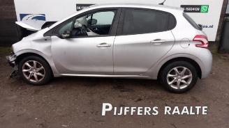 Peugeot 208 208 I (CA/CC/CK/CL), Hatchback, 2012 / 2019 1.2 Vti 12V PureTech 82 picture 1