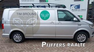 Vrakbiler auto Volkswagen Transporter Transporter T6, Van, 2015 / 2024 2.0 TDI DRF 2016/6
