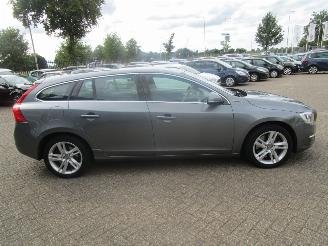 Volvo V-60 2.4 D5 Twin Engine Lease Hydrid automaat picture 6