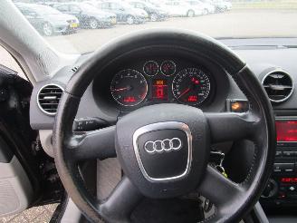 Audi A3 Sportback 1.6 FSI Attraction picture 15
