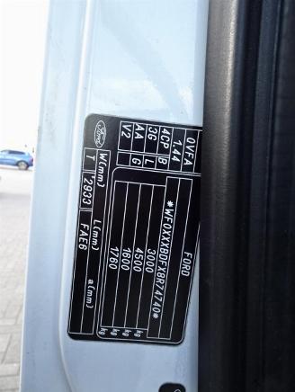 Ford Transit 300S 2.2 TDCI SHD 3 zits airco picture 19