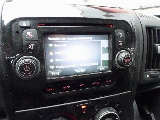 Peugeot Boxer 435 2.0 BlueHDI maxi spiegelkoffer 3 zits airco picture 11