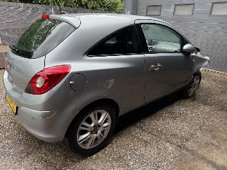 Opel Corsa 1.2-16V BlitZ  Hatchback 3-dr. picture 9