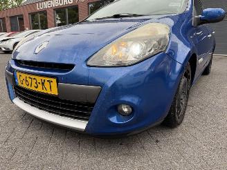 Renault Clio 1.2 TCE Sélection Business picture 17