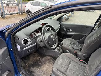 Renault Clio 1.2 TCE Sélection Business picture 19