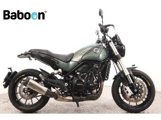 krockskadad bil auto Benelli 6 Leoncino 500 2022/3