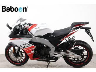 Aprilia RS 125  picture 2
